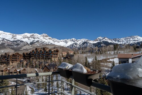 Premiere 5 bedroom Penthouse at the Peaks Resort & Spa