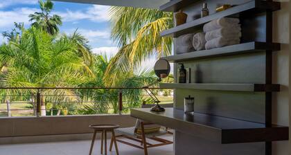 Lake View House In El Tigre Golf Club Near The Beach
