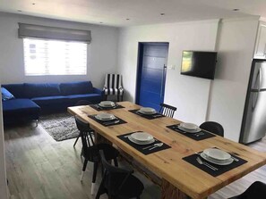 Dining - Blue Door Beach House - 3 bed 2 bath w/ AC, WIFI, KITCHEN, WASH/DRY & CABLE (Holetown)