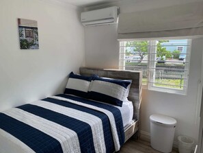 3 bedrooms, in-room safe, iron/ironing board, free WiFi