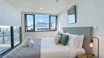 2 bedrooms, iron/ironing board, WiFi, bed sheets