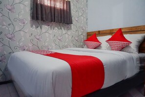 Room - OYO 1380 Velodrome Family House (Malang)