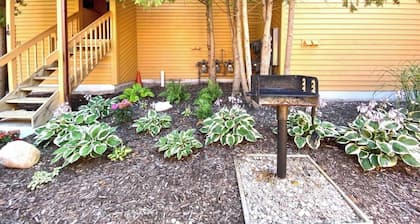 Relaxing Dog Friendly Resort Condo – Pool, Sauna & Year-Round Fun!