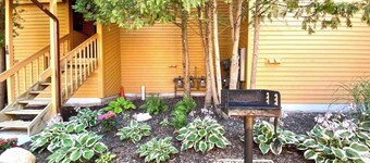 Relaxing Dog Friendly Resort Condo – Pool, Sauna & Year-Round Fun!