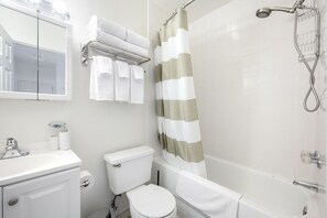 Haartrockner, Handtücher