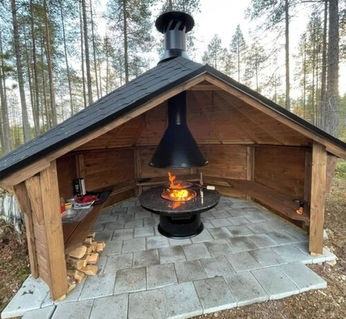 Kiehtäjän virta by Interhome
