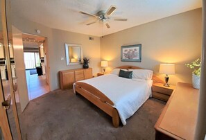 1 bedroom, desk, iron/ironing board, WiFi