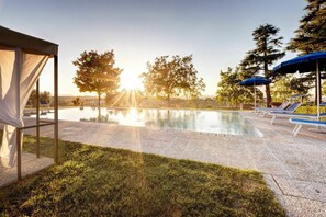 Pool - Wonderful private villa with private pool, WIFI, A/C, TV and panoramic view, close to Cortona (Creti)