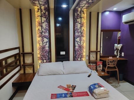 行政客房, 1 张大床 | 免费 WiFi、床单