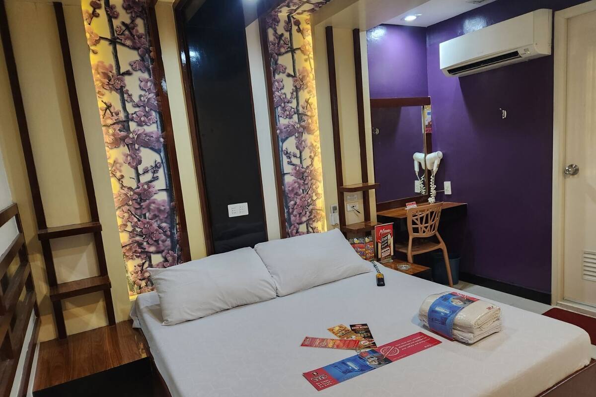 Phòng Executive, 1 giường cỡ queen | Truy cập Internet không dây miễn phí, bộ trải giường 