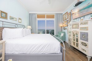 4 Schlafzimmer, Bügeleisen/Bügelbrett, kostenloses WLAN, Bettwäsche
