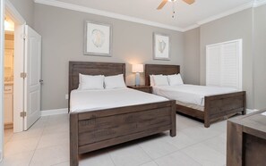 4 dormitorios, tabla de planchar con plancha, wifi gratis y ropa de cama