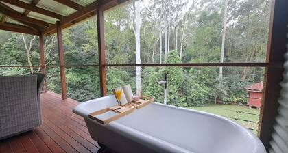 Eucalyptus Escape - Privacy in the Hinterland