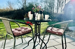 Outdoor dining - Doppelzimmer 23 - Strandhaus Mönchgut (Mönchgut)