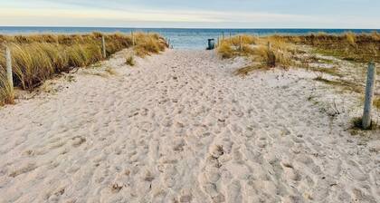 Doppelzimmer 28 - Strandhaus Mönchgut Bed & Breakfast Lobbe