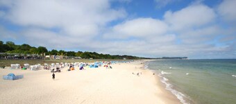 Double room 29 - Strandhaus Mönchgut Bed & Breakfast Lobbe