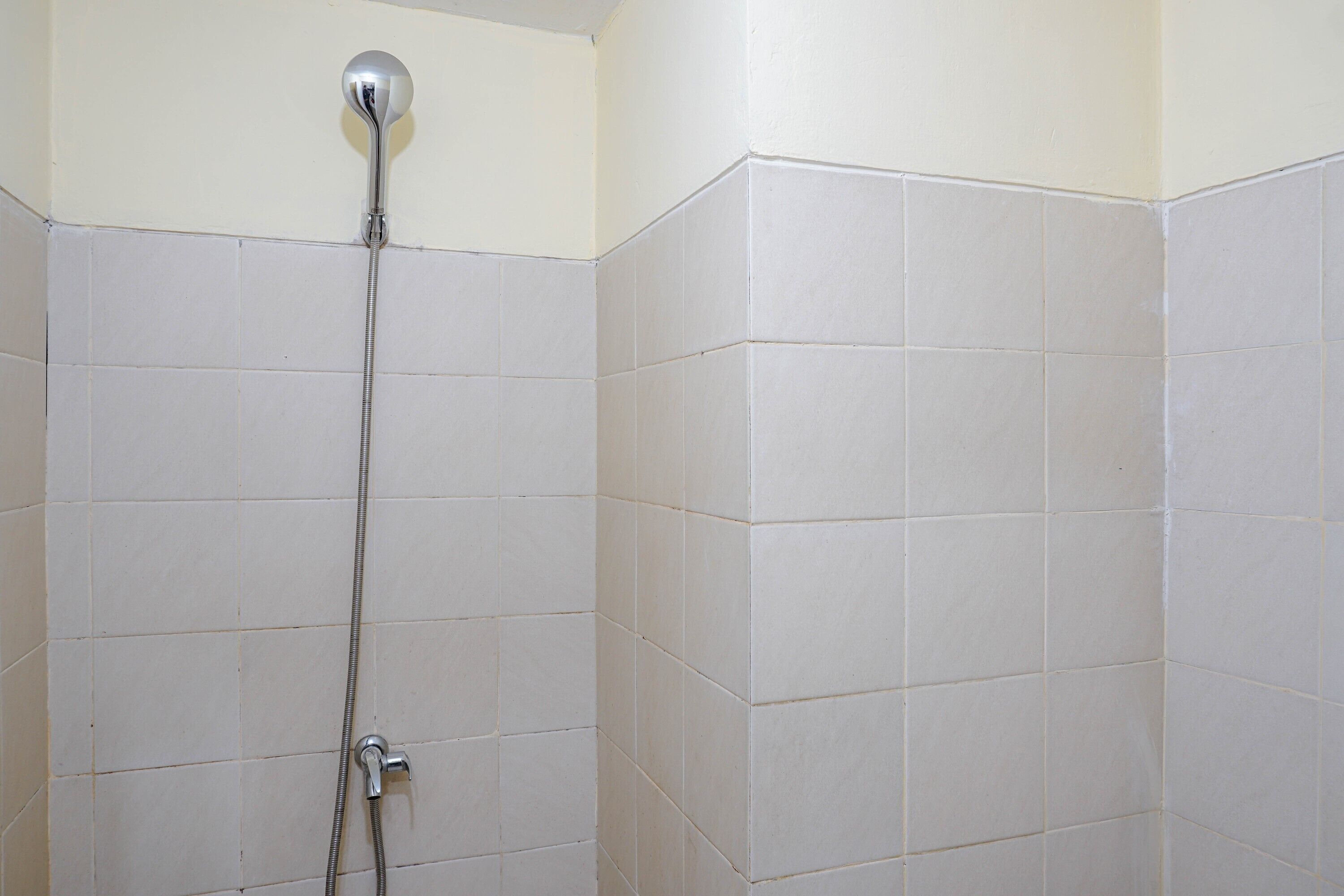 Apartamento, no fumadores, cocina básica | Baño | Ducha, artículos de higiene personal gratuitos y toallas