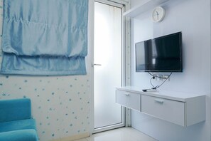 ทีวีจอแบน