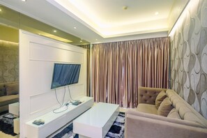 Departamento, para no fumadores, cocineta | Sala de estar | Televisión 