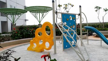 Außen-Kinderspielplatz