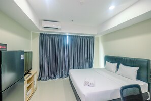 Apartment, Non Smoking, Kitchenette | 1 bedroom, iron/ironing board, free WiFi, bed sheets - Cozy with Minimalist Style Studio Apartment Nine Residence (Jakarta)