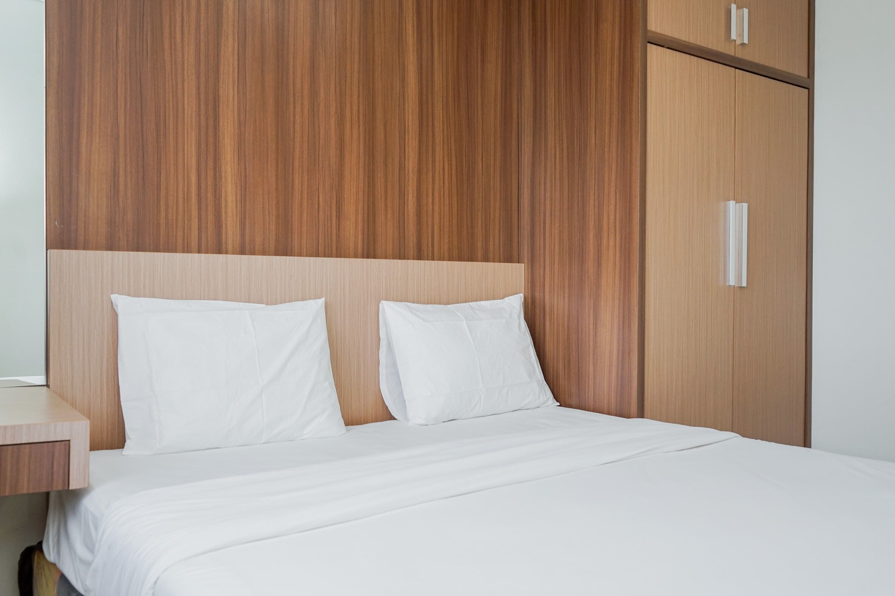 2 bedrooms, iron/ironing board (on request), free WiFi, bed sheets