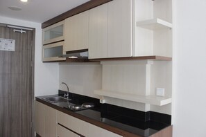 อพาร์ทเมนท์, ปลอดบุหรี่, ห้องครัวขนาดเล็ก | ครัวส่วนตัว | ตู้เย็น, กาต้มน้ำไฟฟ้า, เครื่องครัว/จาน/ช้อนส้อม