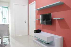Apartment, Non Smoking, Kitchenette | Room amenity