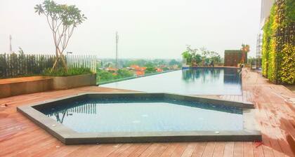 Comfy and Tranquil Studio Apartment Springwood Residence