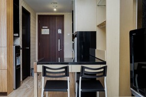 Departamento, para no fumadores, cocineta | Servicio a la habitación