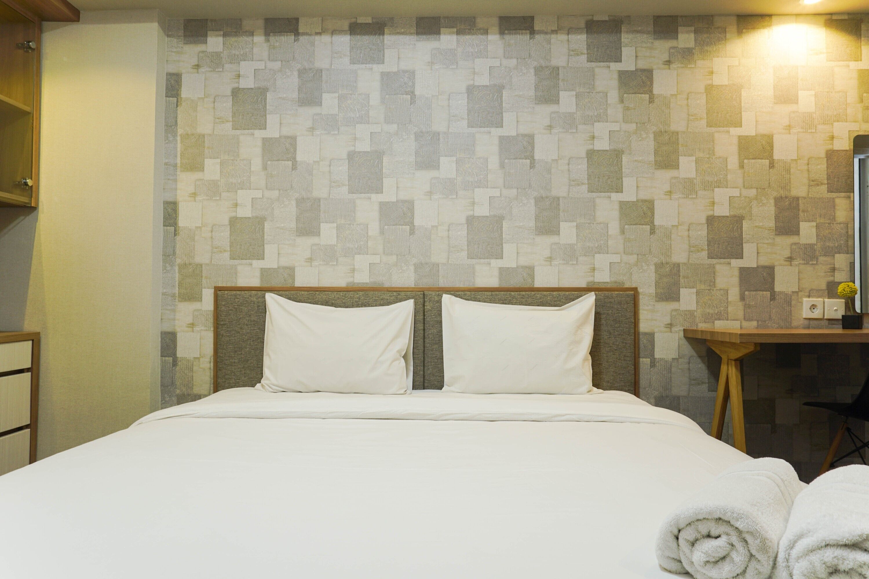 3 chambres, fer et planche à repasser, draps fournis