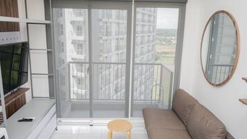 Apartemen, Bebas Asap Rokok, dapur kecil | 2 kamar tidur, setrika/meja setrika, Wi-Fi gratis, dan seprai linen