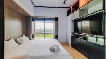 1 habitación, tabla de planchar con plancha, wifi gratis y ropa de cama