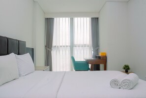 Apartment, Non Smoking, Kitchenette | 1 bedroom, iron/ironing board, free WiFi, bed sheets - Amazing View 1 Bedroom at Gold Coast Apartment (Jakarta)
