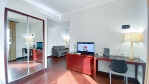 Apartment, Non Smoking, Kitchenette | Living area - 1BR Queen Bed at Ancol Marina Apartment near Dufan (Jakarta)