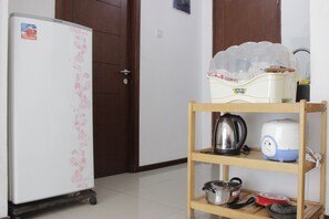 Apartment, Non Smoking, Kitchenette | Private kitchen