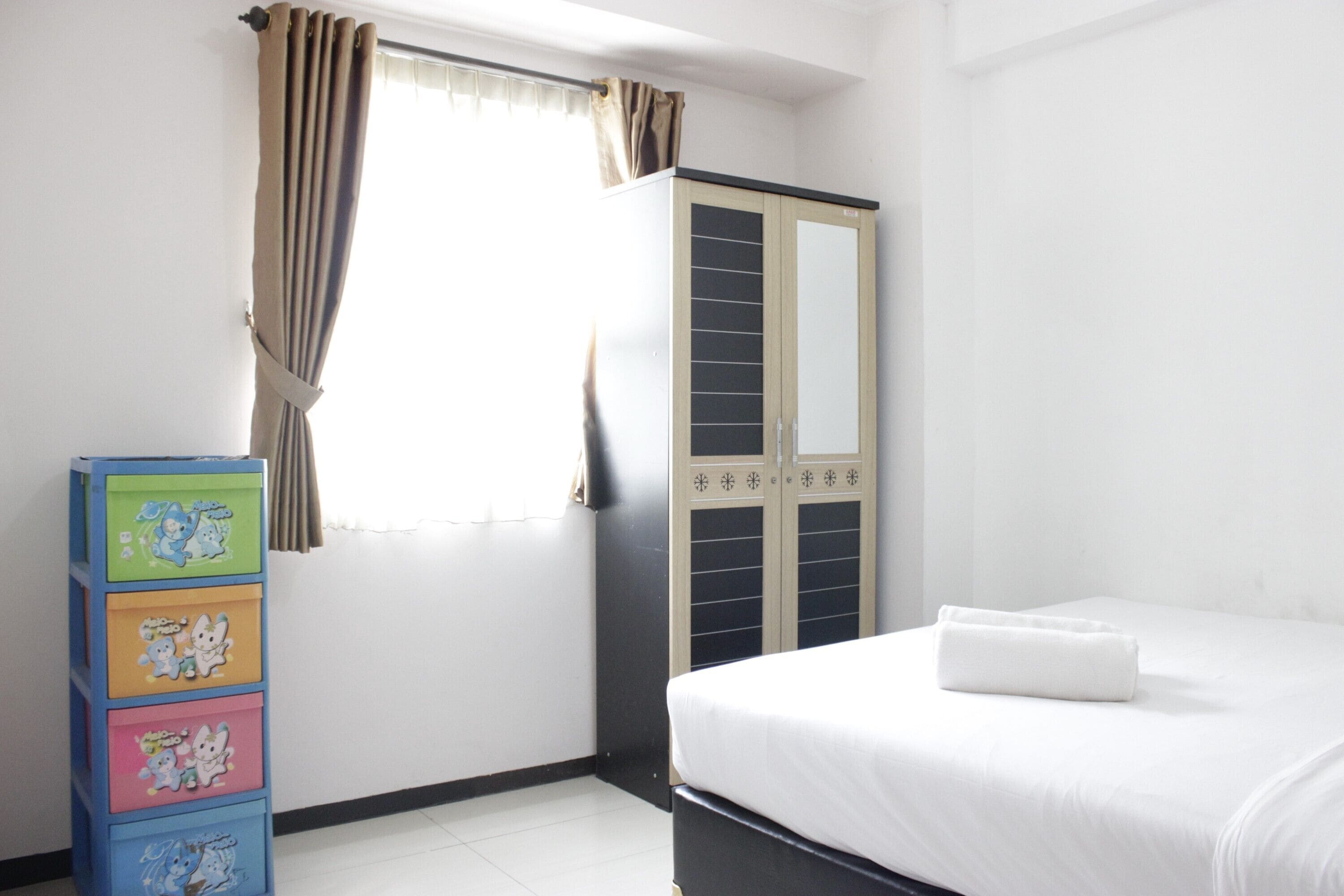Apartment, Non Smoking, Kitchenette | 2 bedrooms, iron/ironing board (on request), WiFi (free), bed sheets