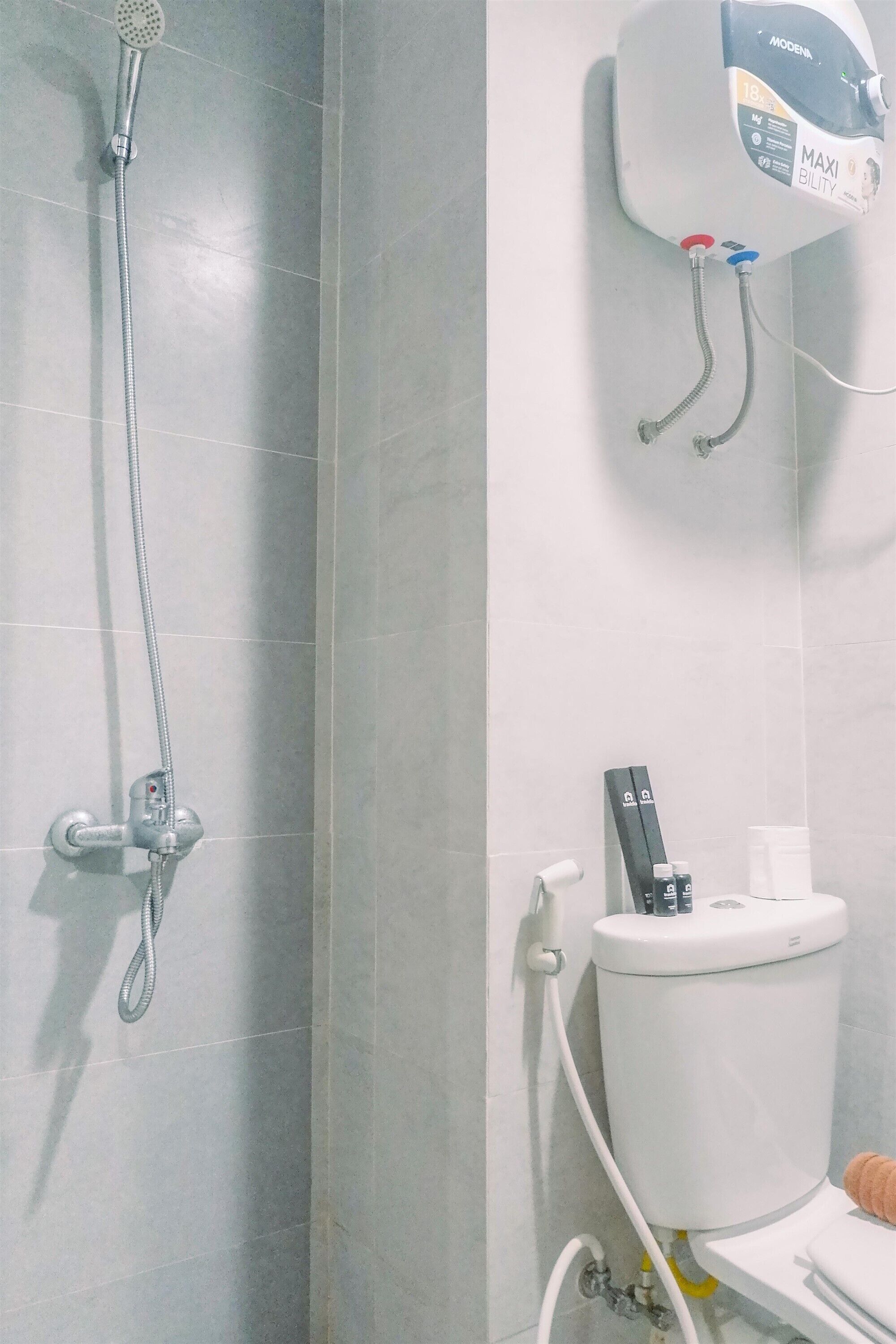 Apartment, Non Smoking, Kitchenette | Bathroom