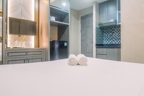 Appartement, non-fumeurs, coin cuisine | 1 chambre, bureau, fer et planche Ă repasser, Wi-Fi gratuit