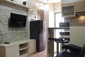 Apartament, no fumadors, cuina bàsica | Planxa i posts de planxar, wifi gratuïta i roba de llit