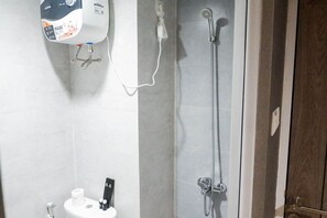 Apartment, Non Smoking, Kitchenette | Bathroom - Modern Spacious Studio Room Apartment at Taman Melati (Surabaya)