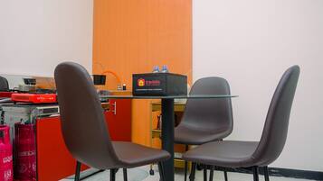 Apartment, Nichtraucher, Kochnische | 1 Schlafzimmer, Bügeleisen/Bügelbrett, kostenloses WLAN, Bettwäsche