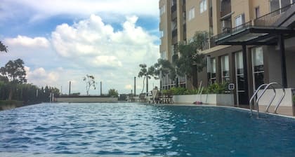 Homey and Warm Studio Apartment Oasis Cikarang