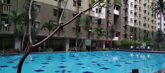 极简风格的2居室阿赫迈德丹尼通道公寓