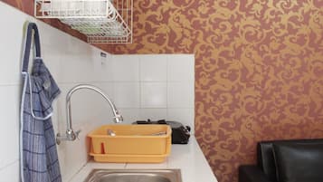 Apartment, Nichtraucher, Kochnische | Eigene Küche | Kühlschrank, Herdplatte, Geschirrspüler, Kochgeschirr/Geschirr/Besteck