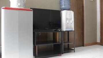 Apartament, no fumadors, cuina bàsica | 2 dormitoris, planxa i posts de planxar, wifi gratuïta i roba de llit