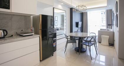 Premium 2BR Apartment near Marvell City Mall at The Linden
