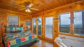 2 多间卧室、熨斗/熨衣板、免费 WiFi、床单