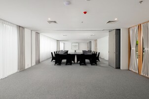 Toplantı salonu/imkânları