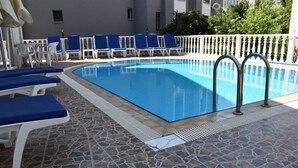 Seasonal outdoor pool - Comfort in Hotel (Marmaris)
